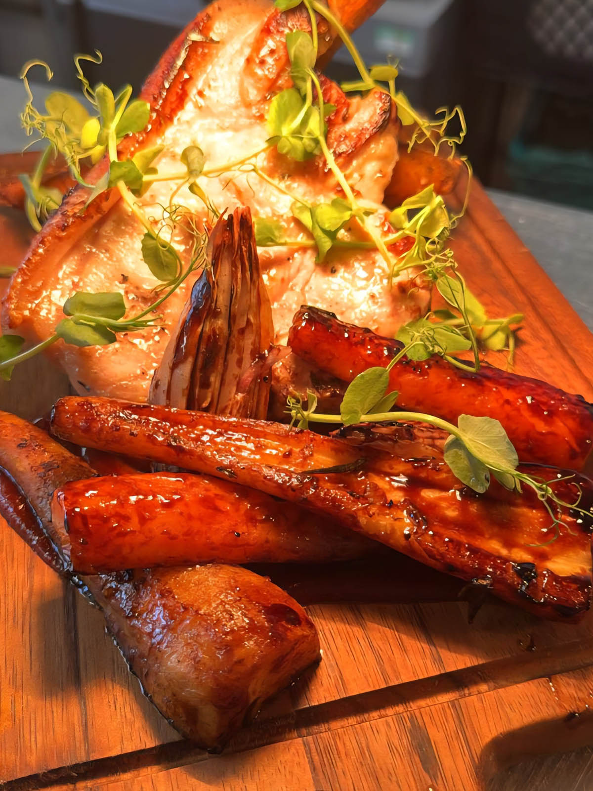 food at the dolphin 25