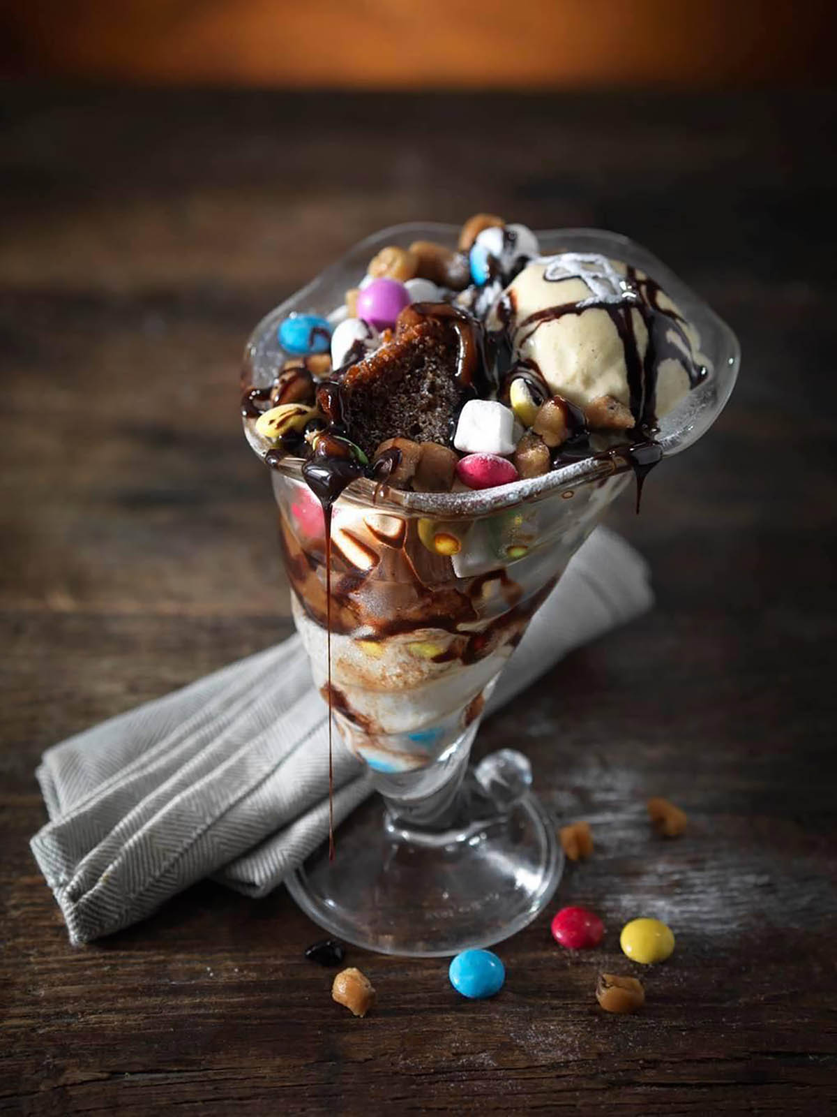 cookie dough sundae